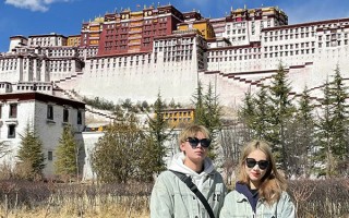 和男朋友去西藏跟团游大约需要多少钱？六月去西藏旅游要花多少钱？ 